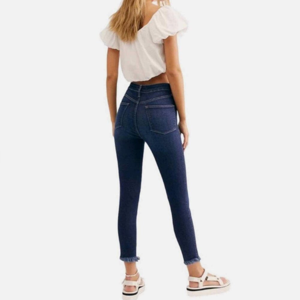 NWT FREE PEOPLE High Rise Skinny Jeans with Fringe Hem, Indigo Blue, Size 25